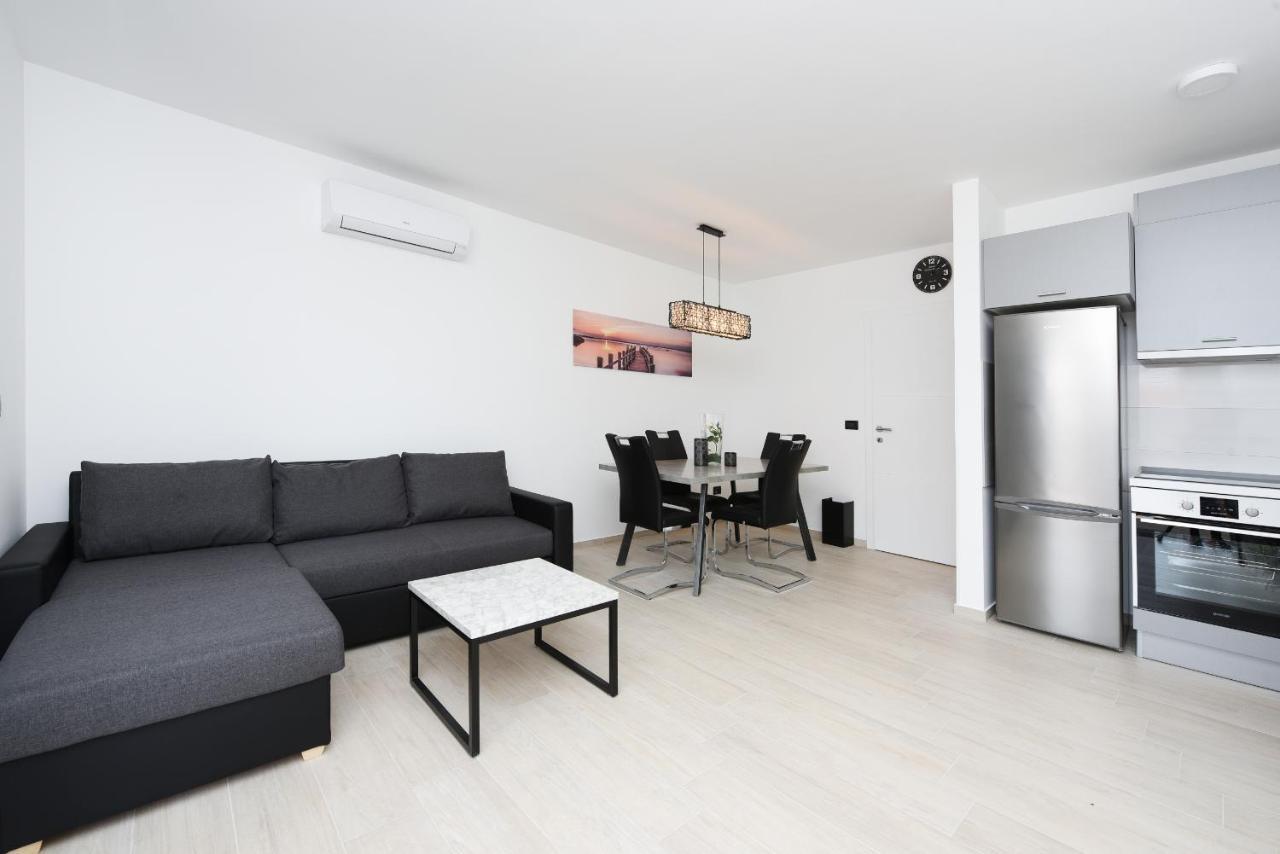Apartment Matea 扎达尔 外观 照片